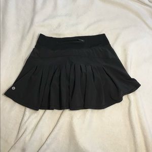 Size 4 Lululemon Skirt